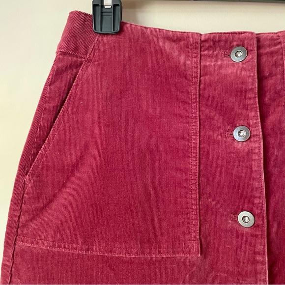 UNIQLO Pink Corduroy High Waisted Button Up Skirt with Pockets Women’s XS - Picture 3 of 5